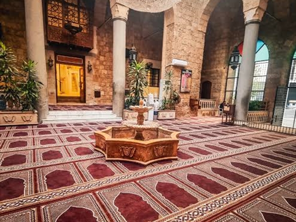 بيوت الله في بيروت: رحلة عبر قرون من الإيمان والعمارة [...]