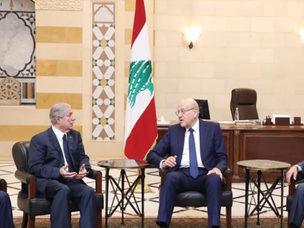 الجميّل وسليمان وميقاتي والسنيورة وسلام: لعقد مؤتمر عربي دولي لمساعدة لبنان