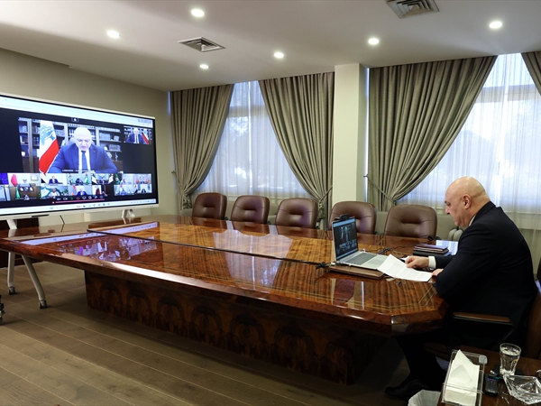 مبادرة عون: هدنة وانتشار الجيش في نقاط التوتر ومفاوضات مباشرة