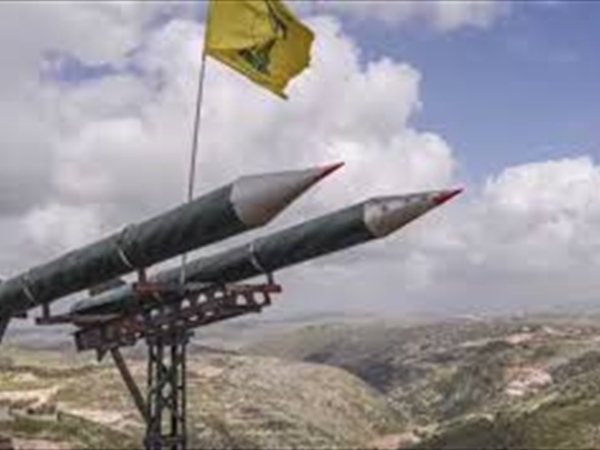 بسرب من المسيّرات الانقضاضية وصليات صاروخية: استهداف قواعد رامات دافيد وميرون ونفح