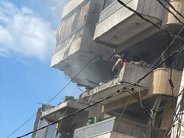 غارات عنيفة على الضاحية والجنوب ومقتل جنديَّين من اليونيفيل بإنفجار [...]