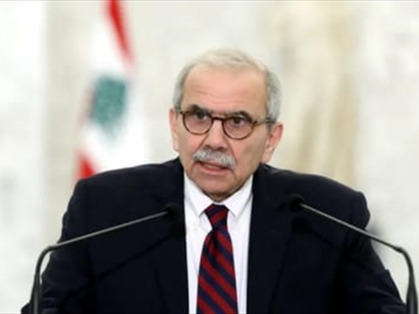 سلام: لن نرضخ لابتزاز "الحزب"