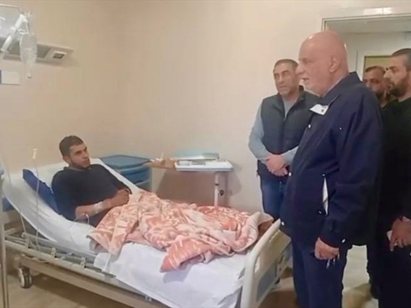 النائب علي خريس يتفقد جرحى الجنوب في المستشفى اللبناني الإيطالي [...]