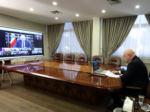 بعد رفض إسرائيل التفاوض المباشر هل من أولويات أخرى للرئيس؟