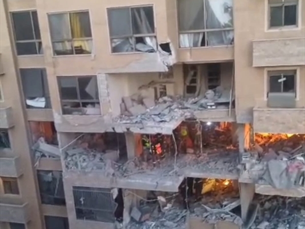 التهديد باجتياح إسرائيلي واسع بين عون وماكرون والشرع