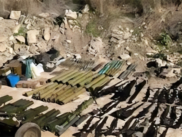 سلاح المخيّمات!