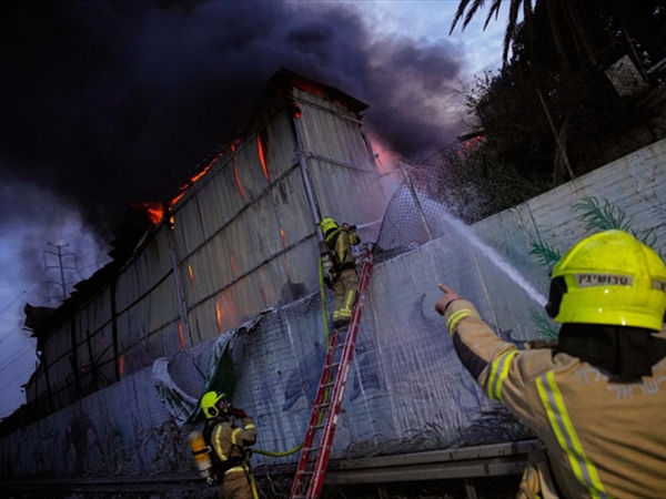 البنتاغون يُرسل وحدة بحرية إلى المنطقة.. وتل أبيب تتوقَّع استمرار [...]