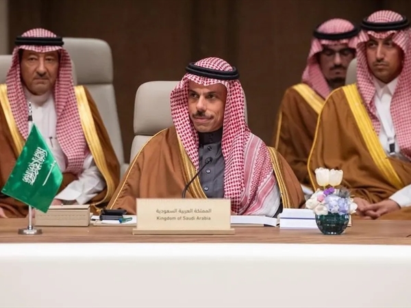 وزير الخارجية السعودي: حسابات إيران خاطئة