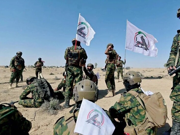 العراق يسمح لقوات الحشد بالردّ على الهجمات على مقارّه