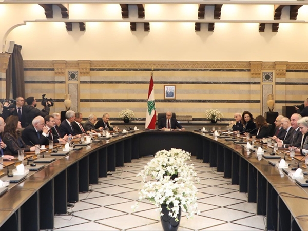 مجلس الوزراء بحث ملف النازحين وتداعياتِه بغياب وزراء «الثنائي»