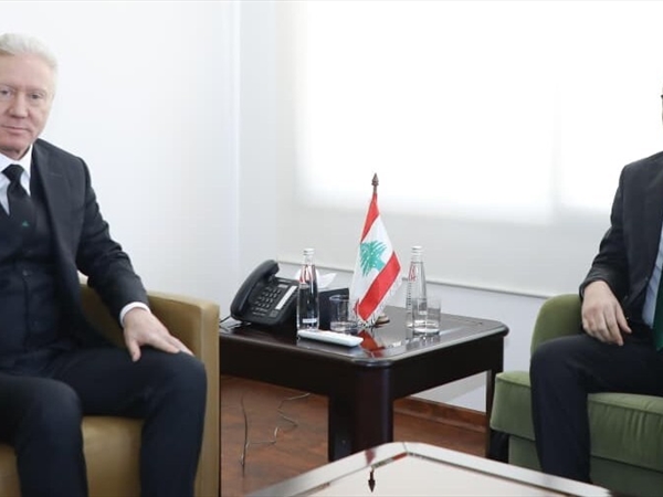 رجّي بحث والهزاع الإجراءات الأمنية على الحدود وتلقّى اتصالاً تضامنياً من نظيره النروجي