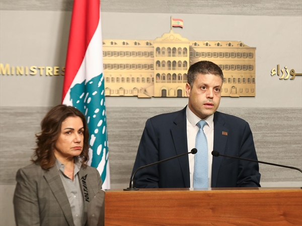 مرفأ بيروت يشهد حركة مستمرة لإستقبال المساعدات.. النفي يعرض الإجراءات [...]