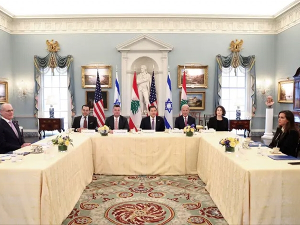 المفاوضات بمواجهة منطق الإزدواجية..