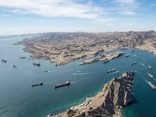 البُعد الاقتصادي للحرب على إيران: طريق الحرير ومضيق هرمز وحرب [...]