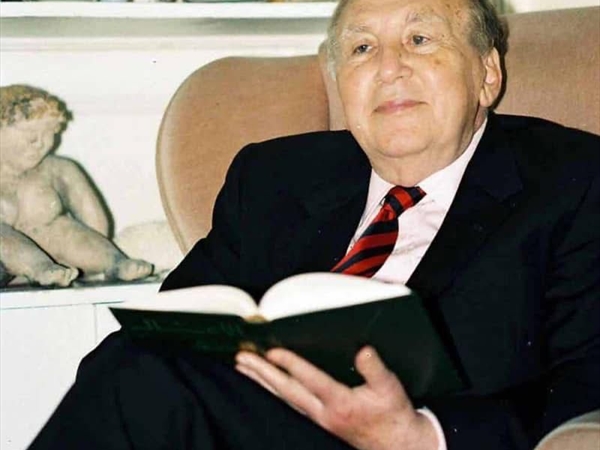 في ذكرى ميلاد نزار قباني..