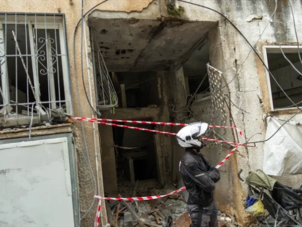 خطاب ترامب بين الانتصار والتراجع: البحث عن ثمن نفطي لإنهاء [...]