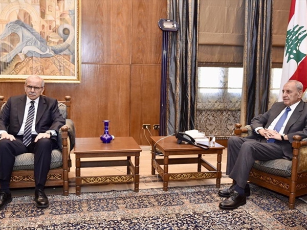 بري بحث وسلام المستجدات السياسية وملف النازحين