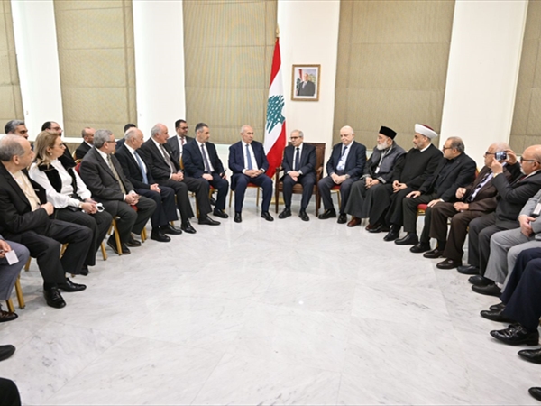 «منتدى حوار بيروت» في السراي ودار الفتوى طارحاً رؤيته الإنقاذية لإستعادة الدولة