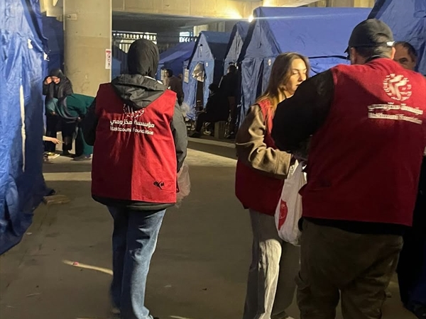 جهود إنسانية متواصلة لدعم النازحين وتحذيرات رسمية من العودة وسط [...]