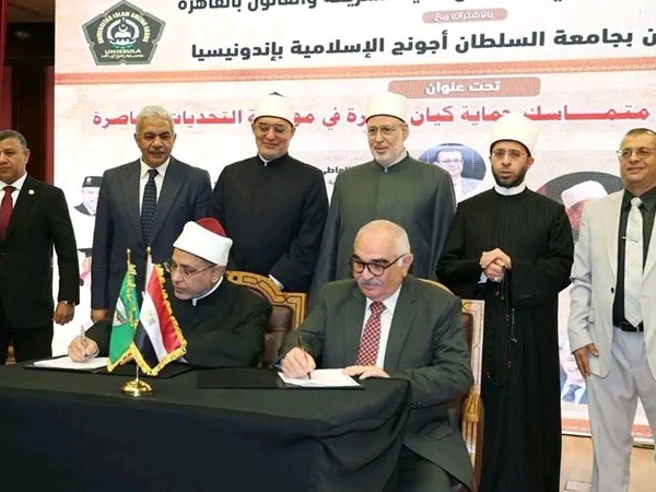 التوصيات النهائية لمؤتمر حماية كيان الأسرة في مواجهة التحدّيات المعاصرة: [...]