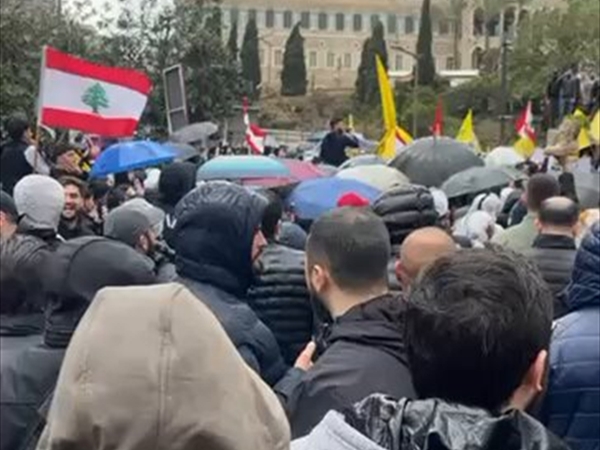 النقد الذاتي أولى من التخوين