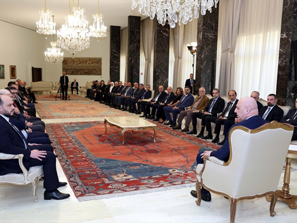 عون لوفد من جزين: المفاوضات لا تعني التنازل ولا الاستسلام.. [...]