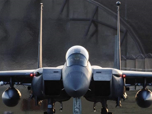 إيران تسقط مقاتلة أميركية.. ماذا عن الطاقم؟