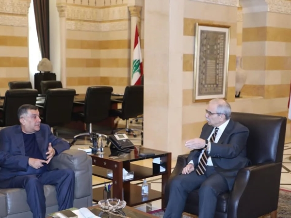 وفد العشائر العربية زار سلام: سنبقى لجانب الدولة