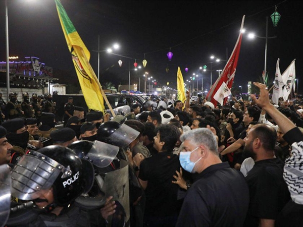 إجراءات خليجية احترازية لحماية المواطنين والمنشآت واقتحام القنصلية الكويتية في [...]