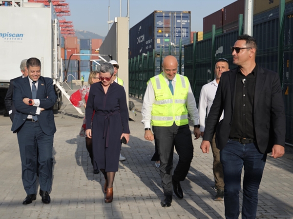 دعم أوروبي لتوسيع آفاق التعاون مع مرفأ بيروت