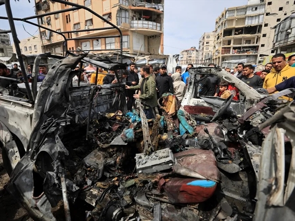 غارات إسرائيلية تقتل 5 في غزة والضفة