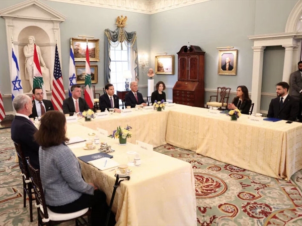 الجولة الثانية من التفاوض رهن إلزام قوات الاحتلال بالهدنة.. هل [...]