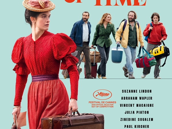 فيلم فرنسي زاخر بالأدب والفنون والتاريخ