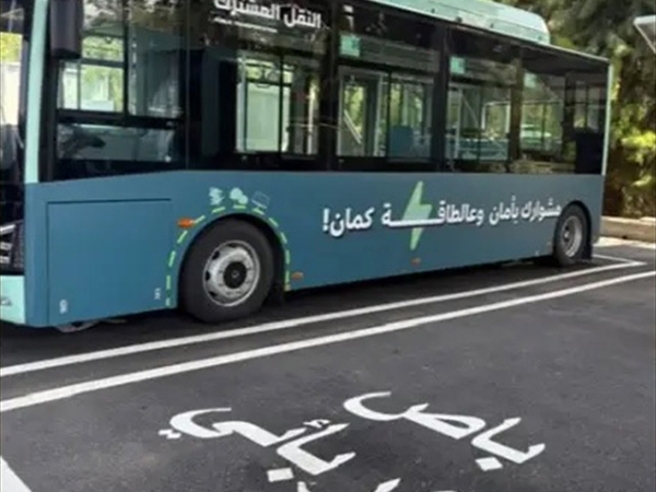 إطلاق خدمة الباصات الكهربائية للنقل المشترك بين جبيل وبيروت