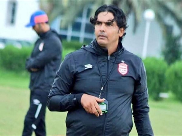 نادي النجمة اللبناني يتعاقد مع المدرب التونسي لسعد الدريدي..