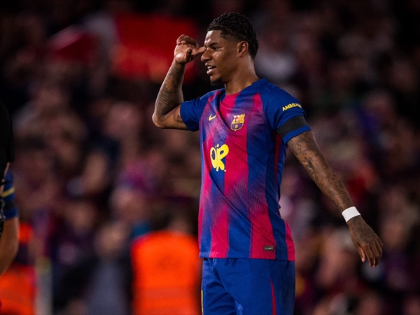 برشلونة يحسم الكلاسيكو ليلة احتفاظه بلقب الدوري الاسباني لكرة القدم..