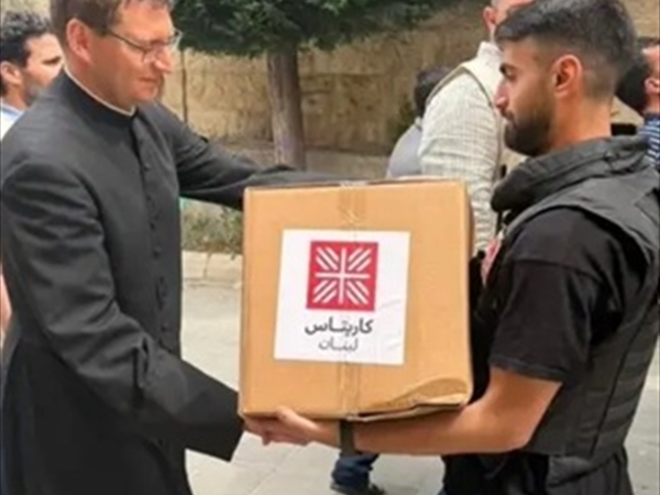 مساعدات إنسانية تصل النبطية وصيدا لدعم النازحين.. جهود إغاثية متواصلة [...]