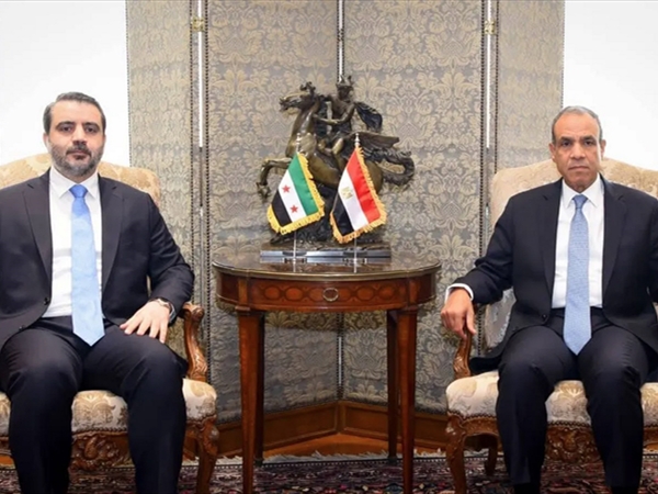 الشيباني يلتقي عبد العاطي.. وغارات أردنية على مهرِّبين في السويداء