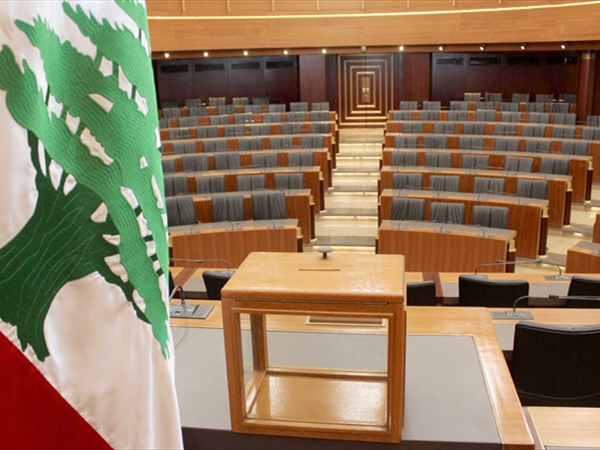 الفوضى السياسية في لبنان: أزمة دولة أم انهيار منظومة؟