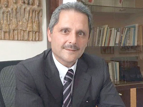 استمرار الأزمة المالية يثير الشكوك والتساؤلات.. حمود يكشف تمايز سعَيد [...]