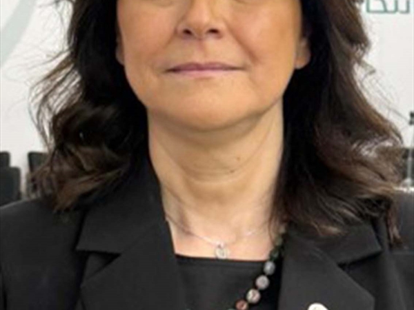 الريّسة ديانا علي طباره