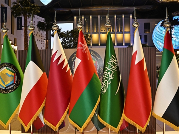 العبرة من «التجربة الخليجية العربية»