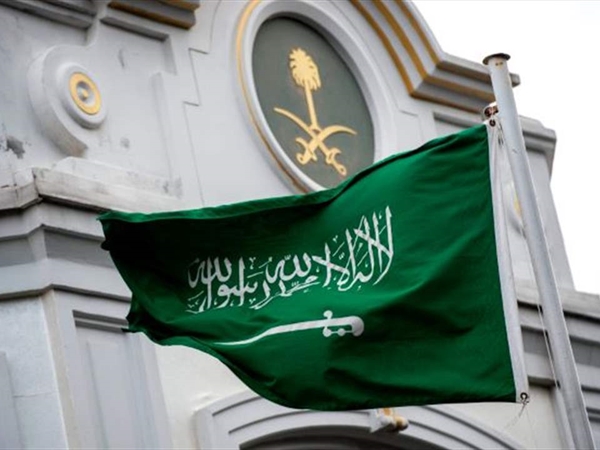 السعودية تدين استهداف قطر والإمارات والكويت