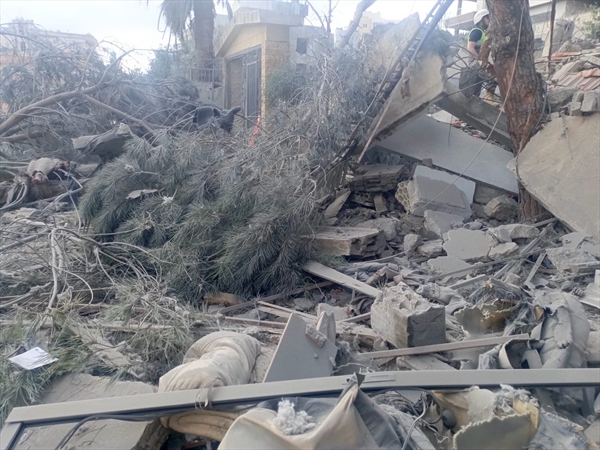 غارات إسرائيلية دامية تضرب الجنوب وعدد الشهداء تخطَّى الـ3111