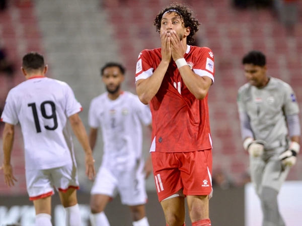 منتخب لبنان يهدر فرصة التأهل لكأس آسيا بخسارته 0-2 امام [...]