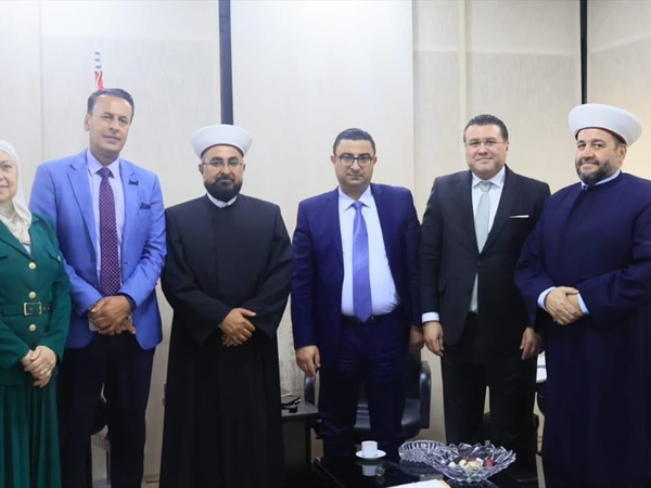 وفد هيئة رعاية السجناء وأسرهم في دار الفتوى زار الحجار [...]