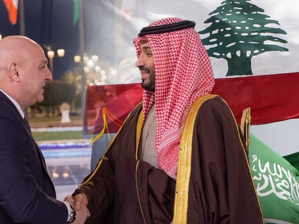 الثوابت السعودية في مواجهة مراهنات المحاور المأزومة في لبنان