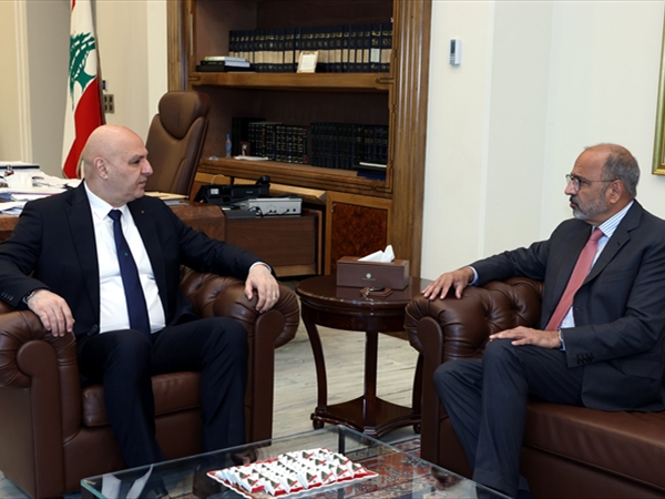 عون لإيران: «لبنان ليس بلدكم» ولقاسم «لا تمثّل الشعب»