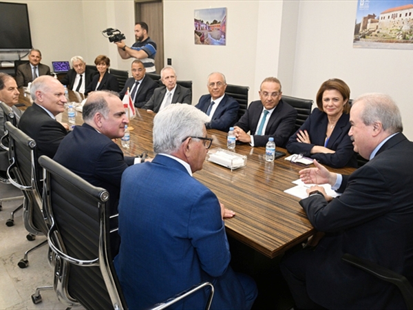 جابر يعرض مع وفد جمعية المصارف قانون الانتظام المالي: لا [...]