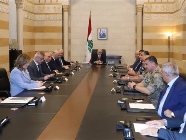 سلام ترأس اجتماعاً أمنياً لمواكبة قرار المملكة: لا تهاون لصون [...]
